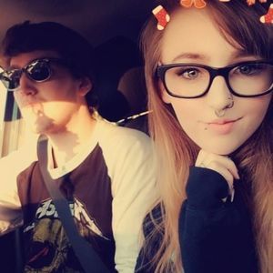 Meet your Posher, Courtney